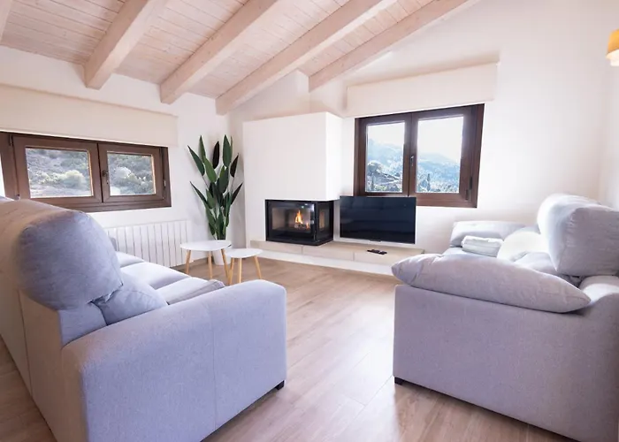 El Sueno Del Buho 4. Atico Con Chimenea Y Terraza. *