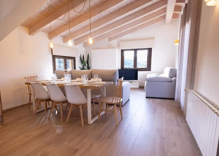 El Sueno Del Buho 4. Atico Con Chimenea Y Terraza. Beceite