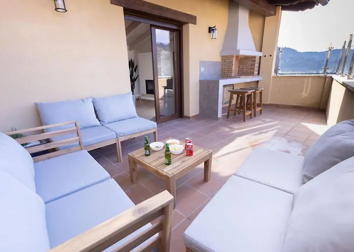 El Sueno Del Buho 4. Atico Con Chimenea Y Terraza.